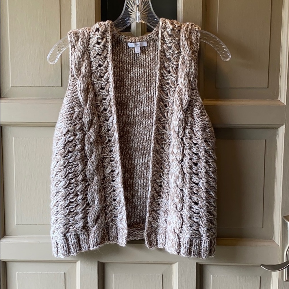 Gap chunky knit vest size XS